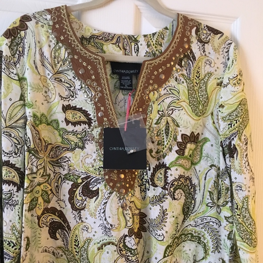 Multi color linen and rayon tunic